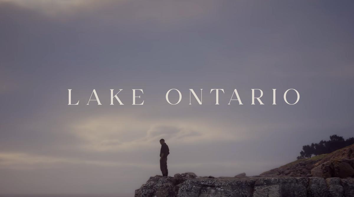 Bryan Adams dévoile Lake Ontario: une chanson anti-Trump