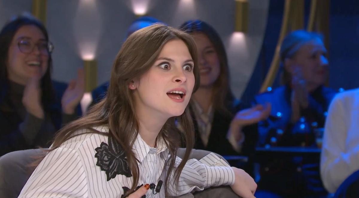 Mia Tinayre à Ça finit bien la semaine