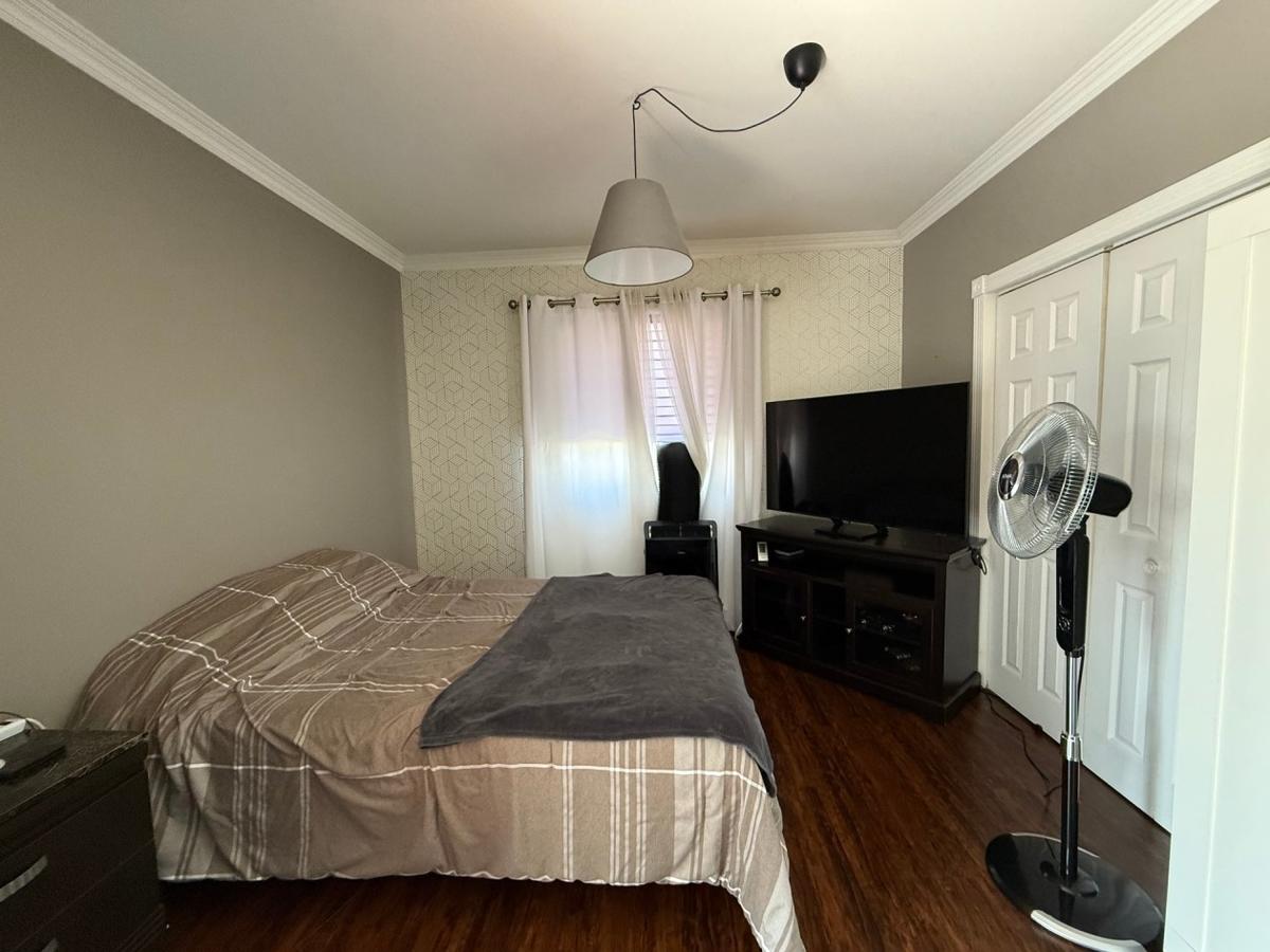 Détail de la chambre du logement