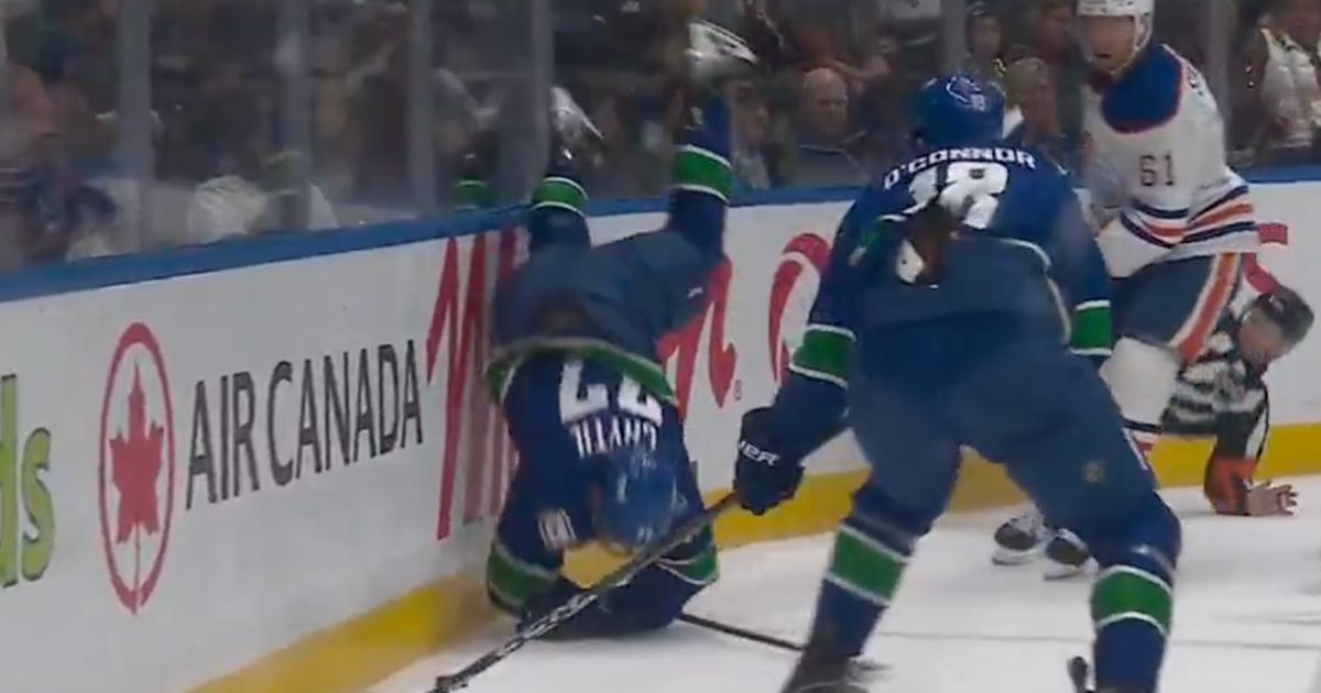 Filip Chytil gets injured by a referee.