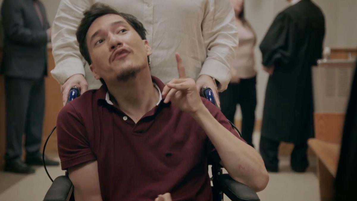 Alexandre Vallerand dans Indéfendable 