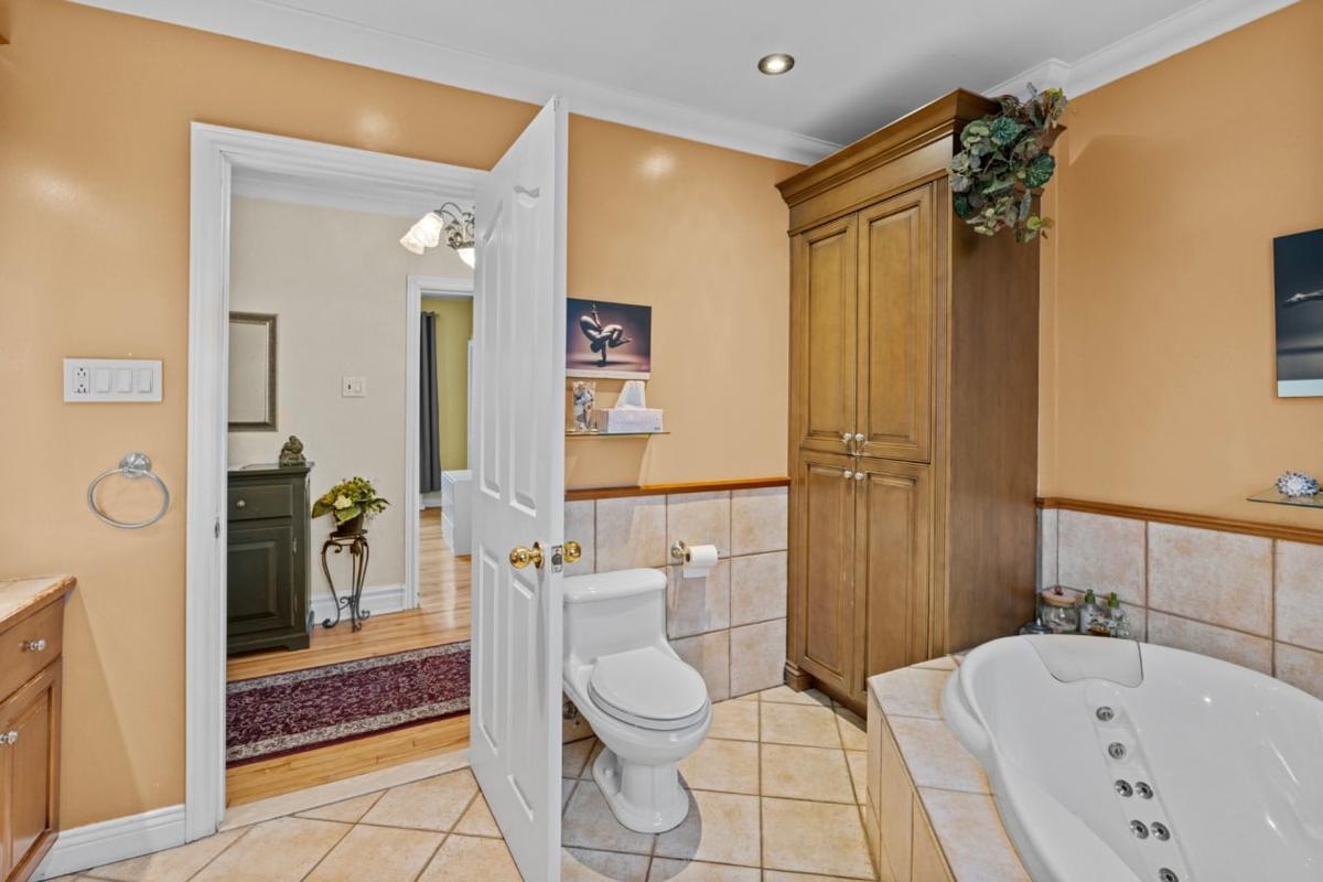 Autre vue de la salle de bain