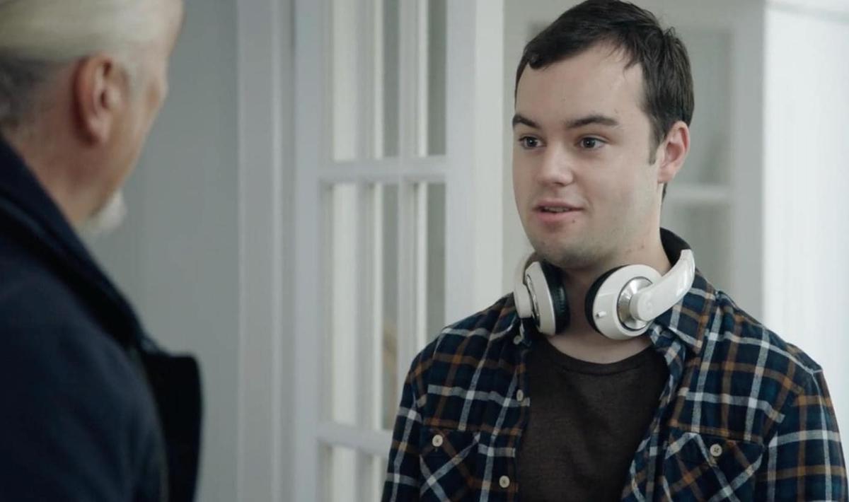 Benjamin Gratton dans STAT