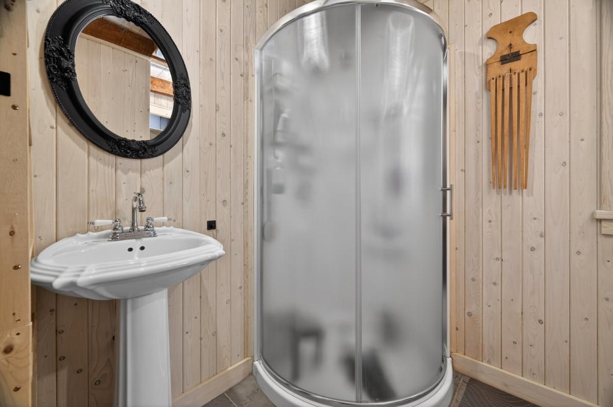 Détail de la salle de bain