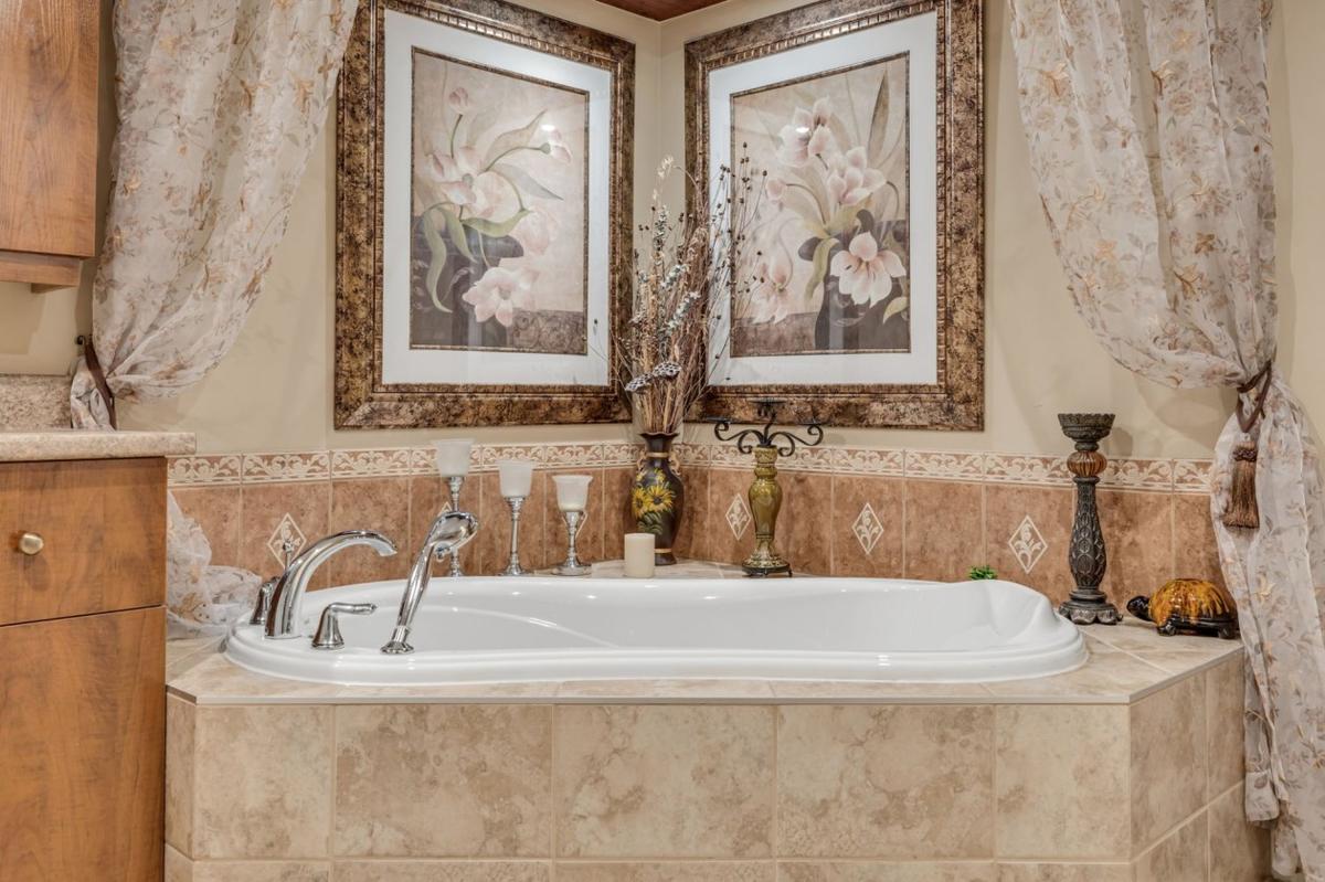 Détail de la salle de bain