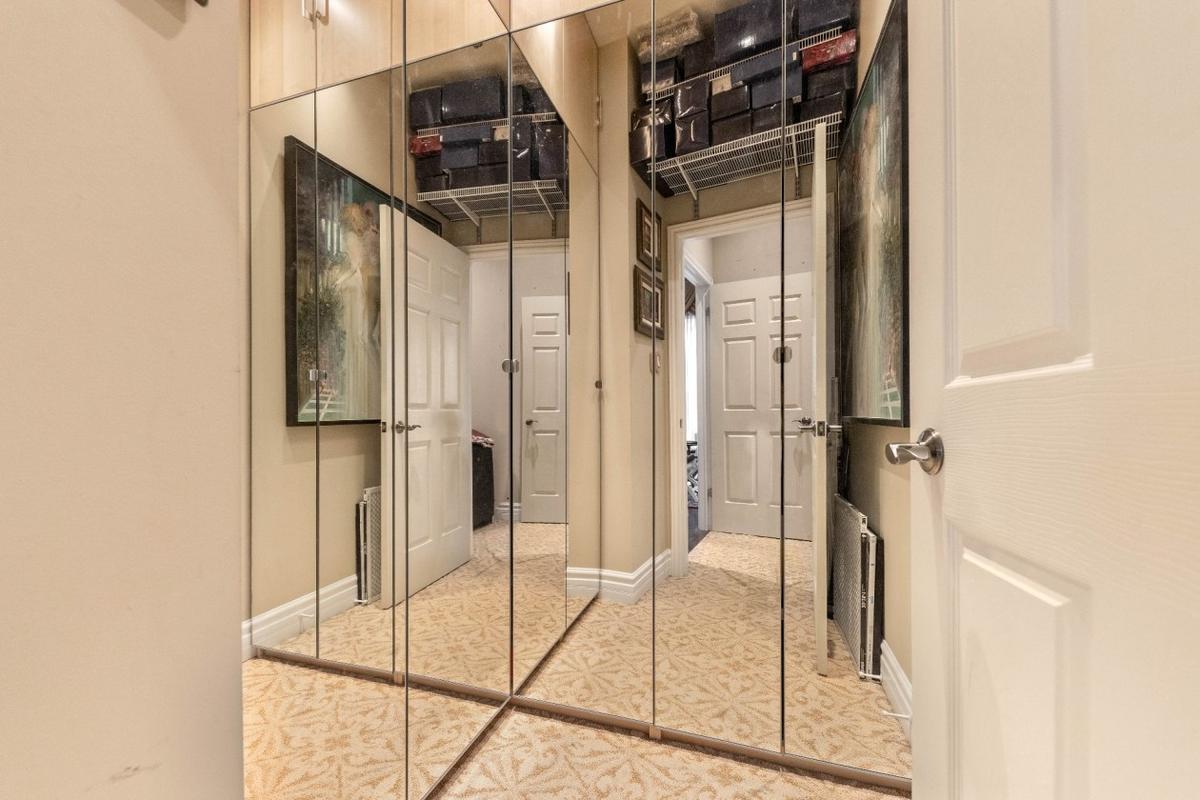 Deuxième chambre avec lit escamotable
