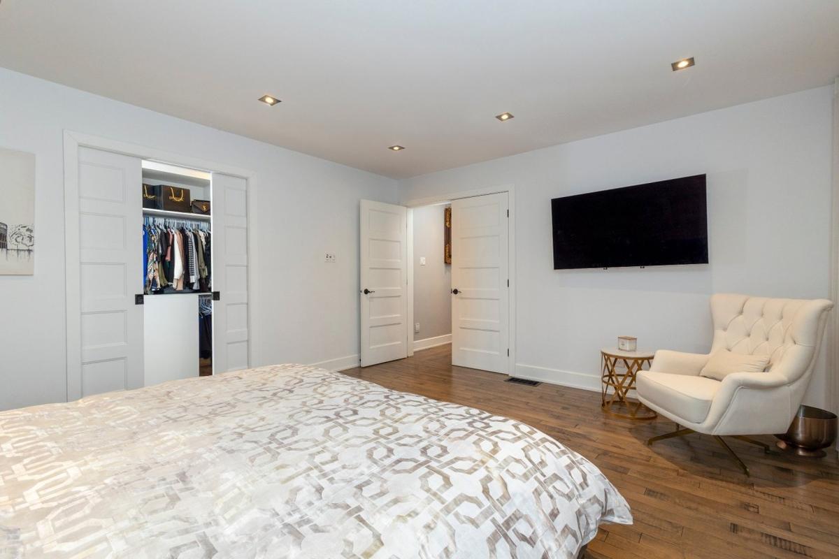 Chambre principale spacieuse