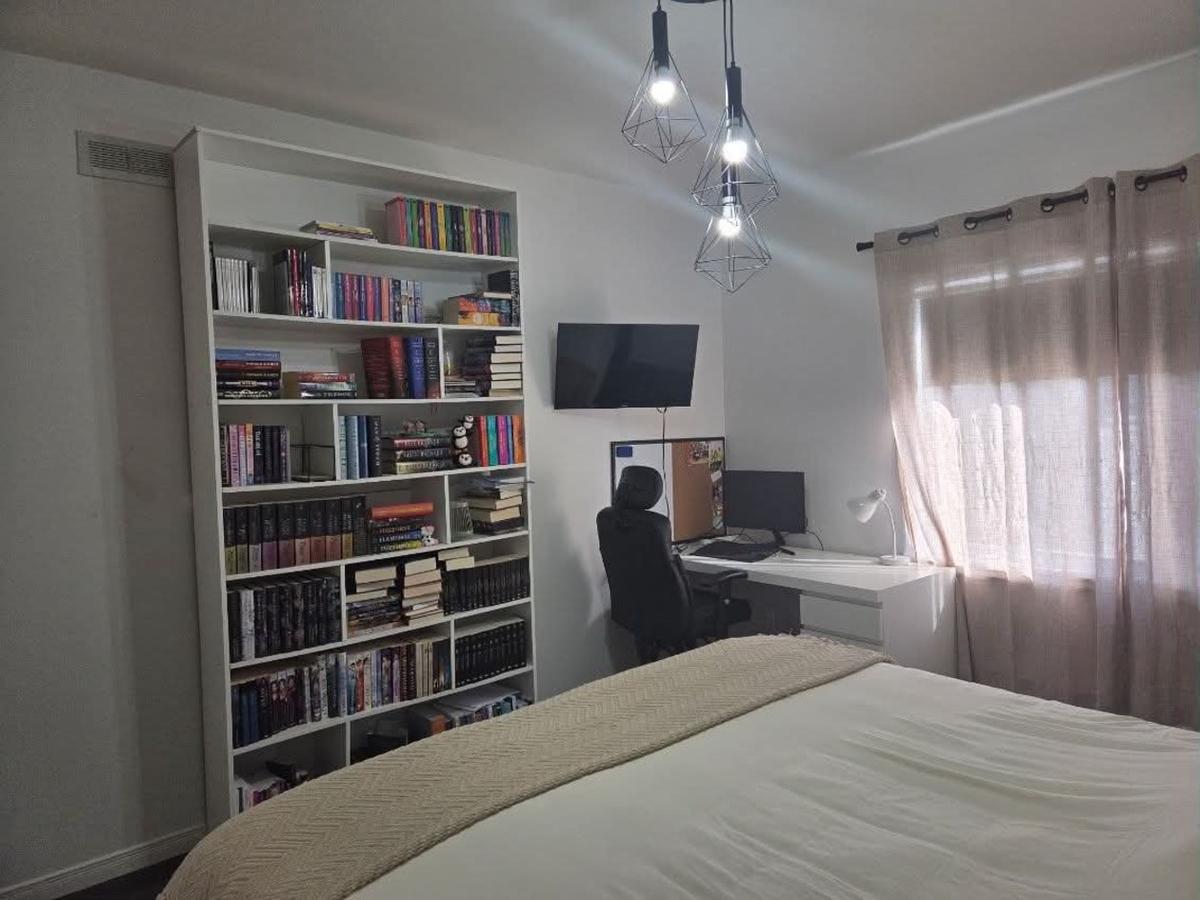 Autre vue de la chambre principale