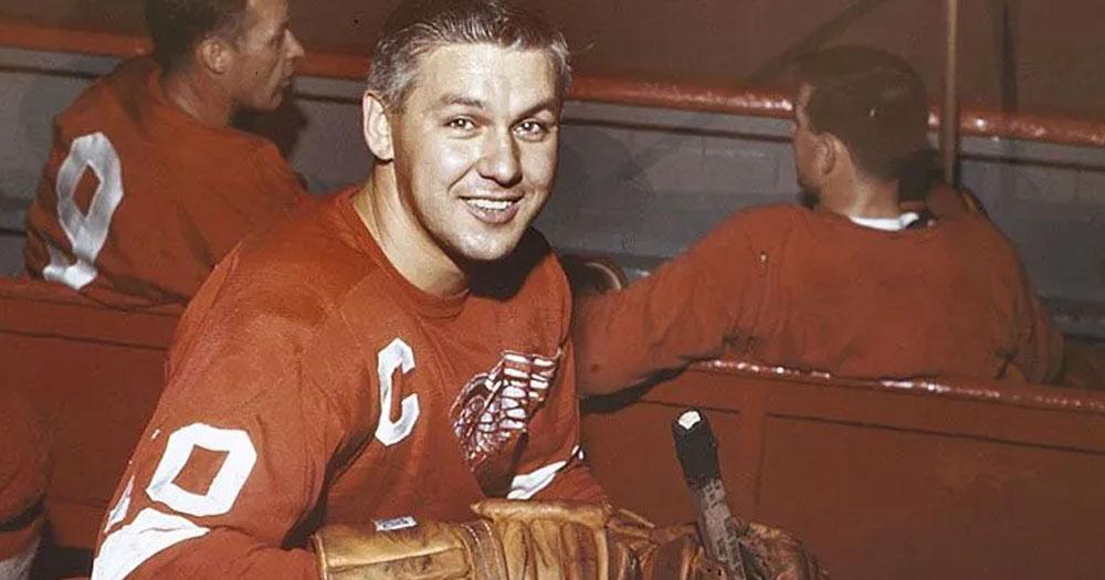 Alex Delvecchio