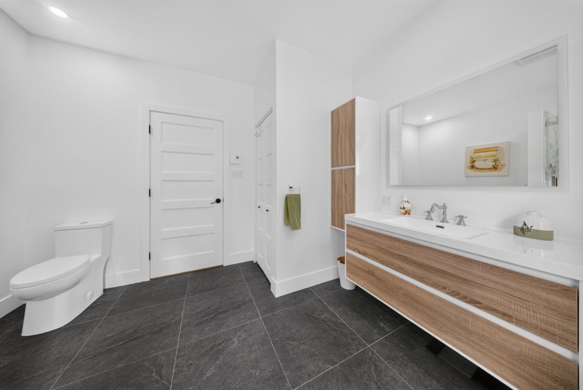 Salle de bain secondaire