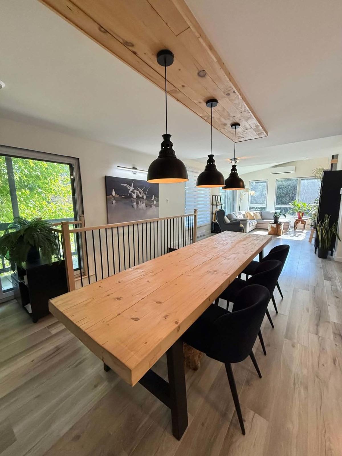 Cuisine moderne avec grand îlot central