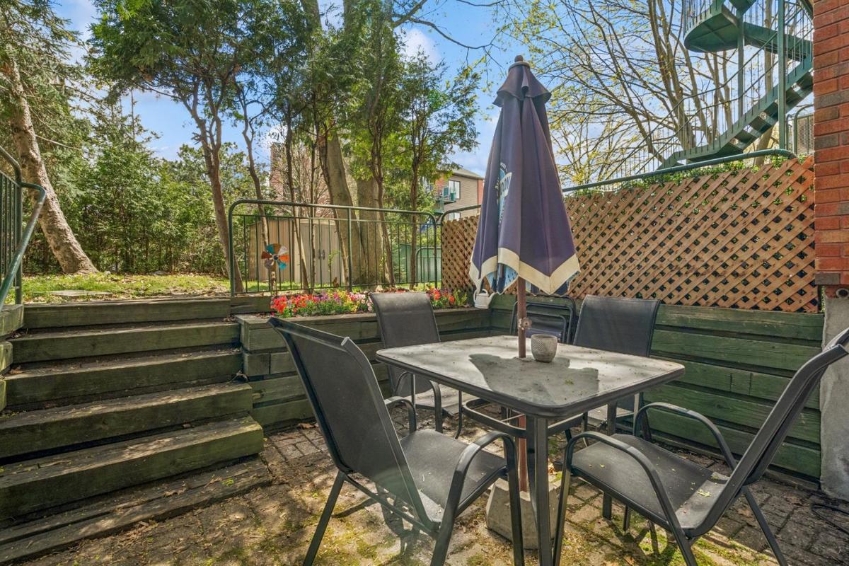Balcon donnant sur le jardin