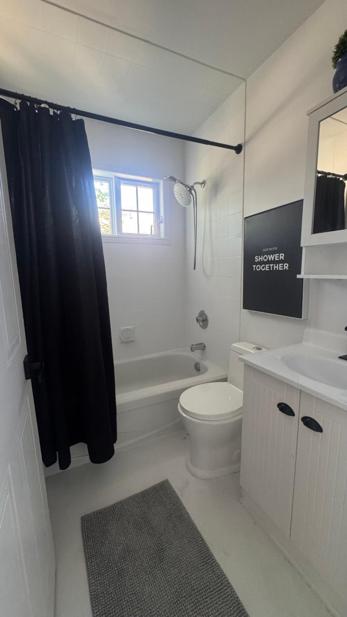 Salle de bain de l'étage