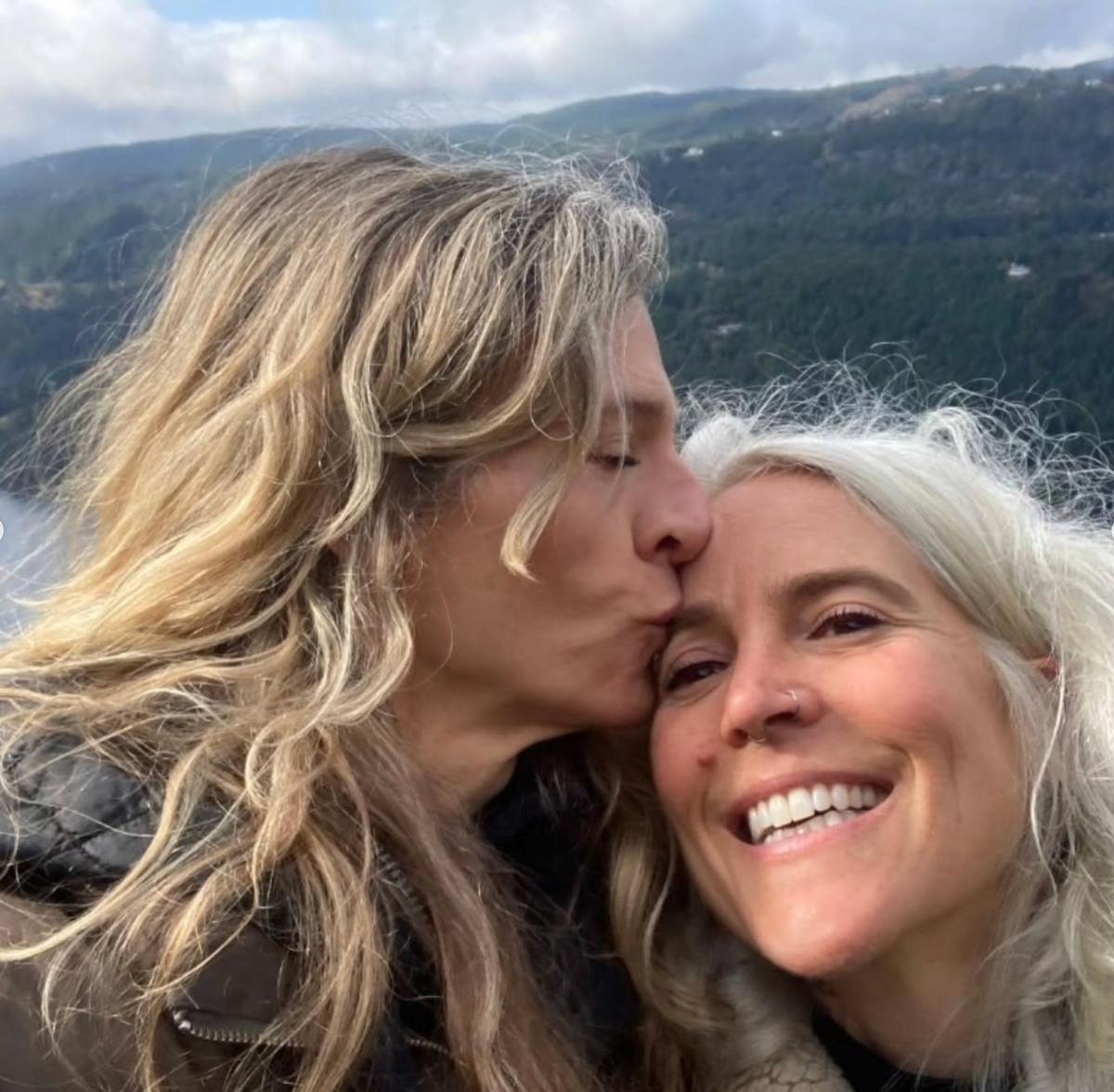Elise et sa conjointe