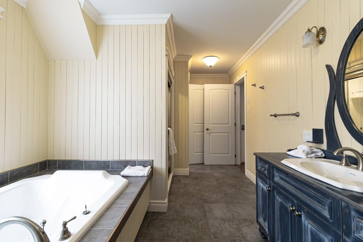 Détail de la salle de bain