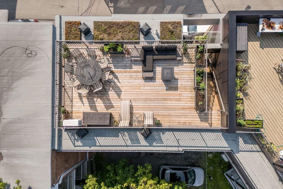 Condo Jade Auclair-Roy