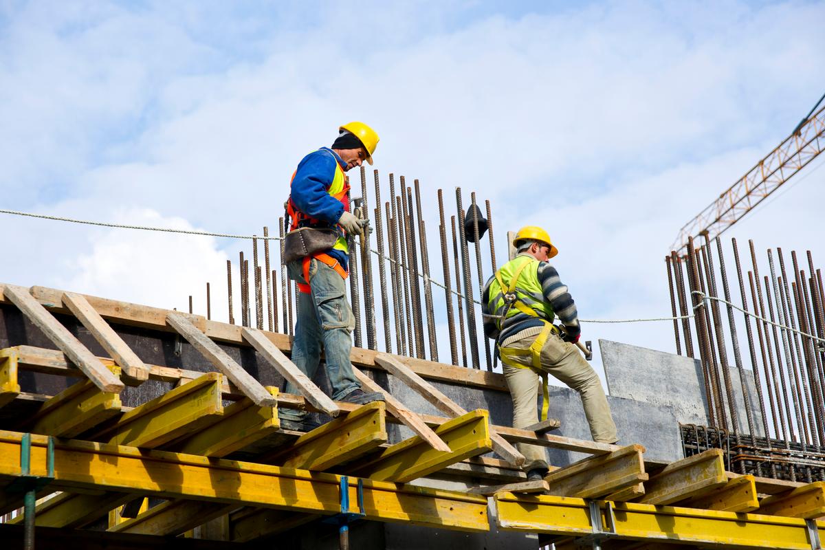 freestockcenter - Freepik, travailleurs de la construction