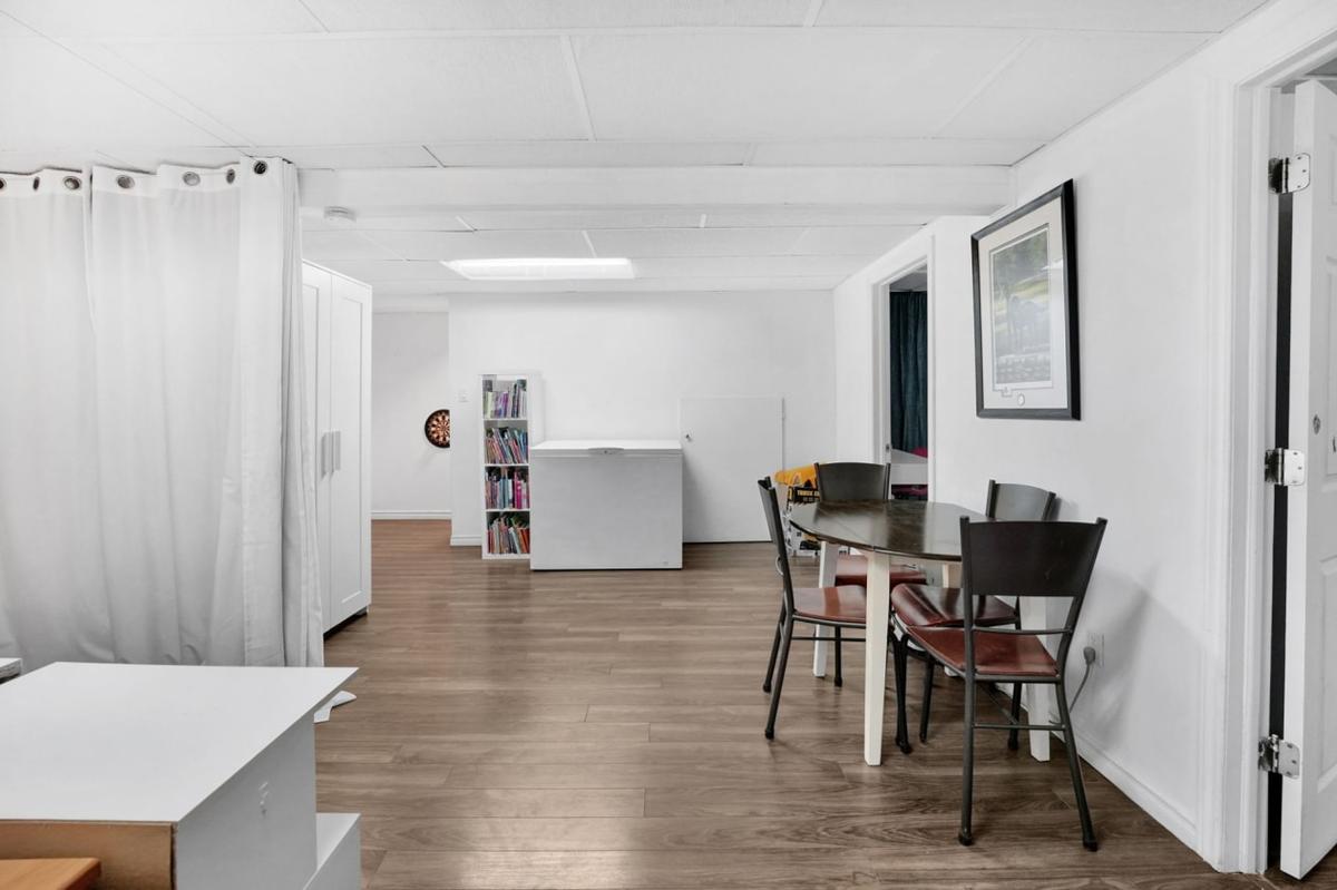 Autre angle de la salle familiale