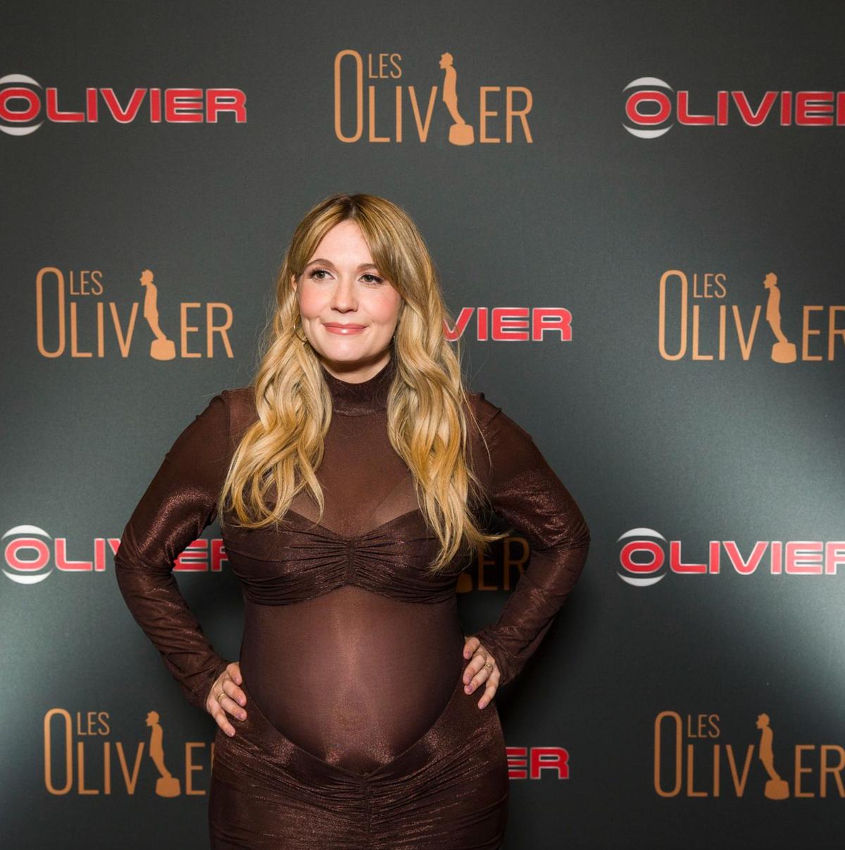 Rosalie Vaillancourt sur le tapis rouge du Gala Les Olivier 2026