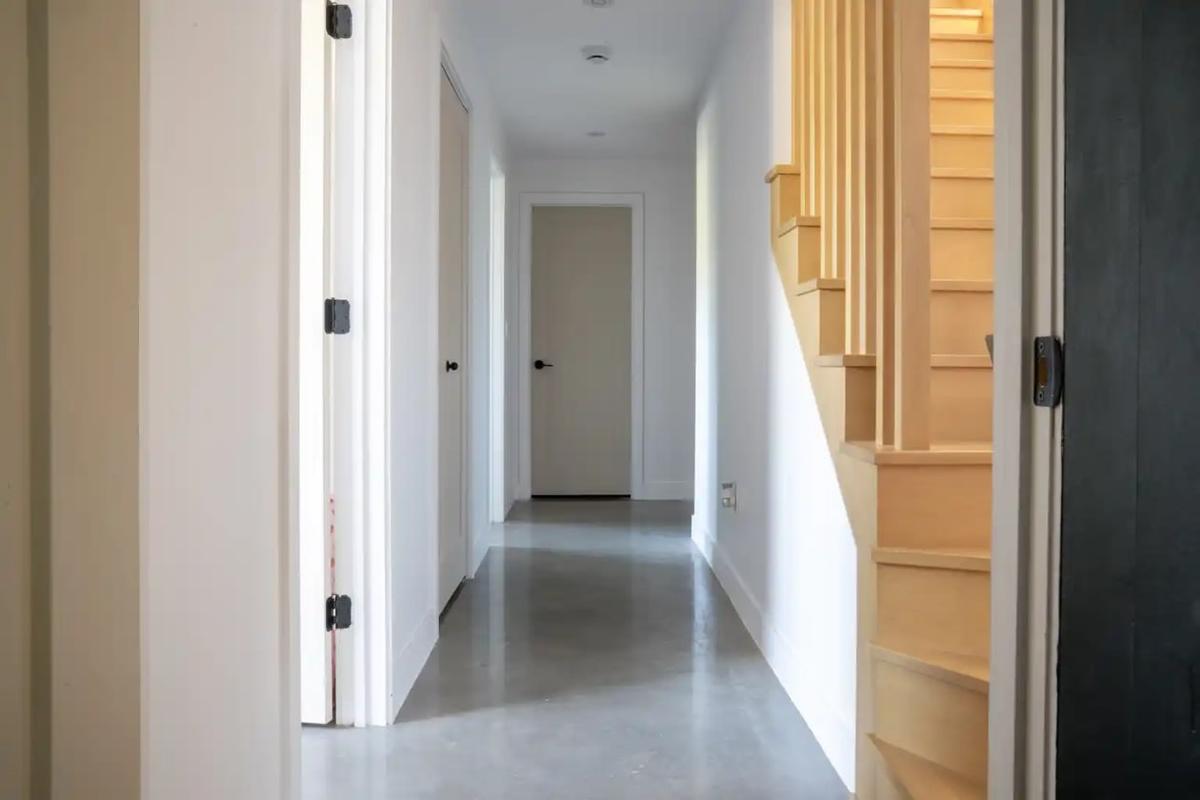 Corridor menant aux chambres