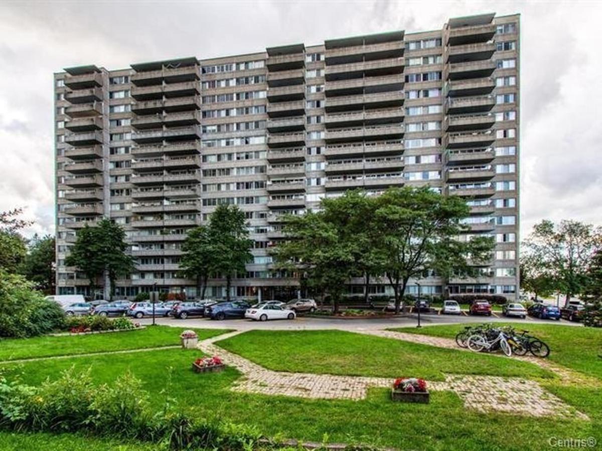 Façade de l'immeuble sur le boulevard Montpellier
