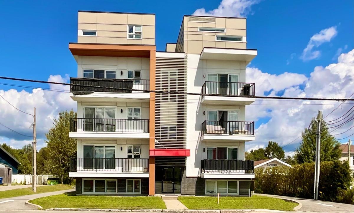 Façade de l'immeuble résidentiel