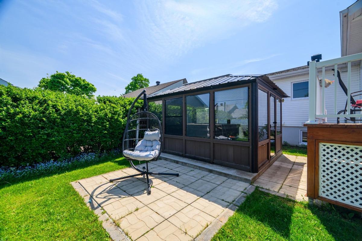 Le spa et son gazébo