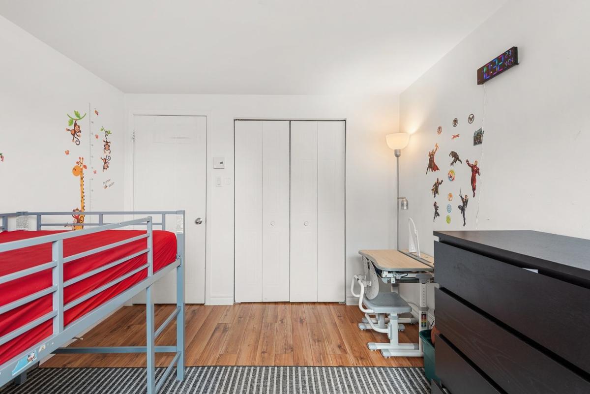 Autre angle de la chambre d'appoint