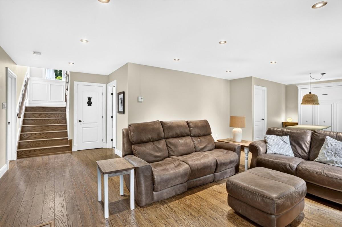 Salle familiale au rez-de-jardin