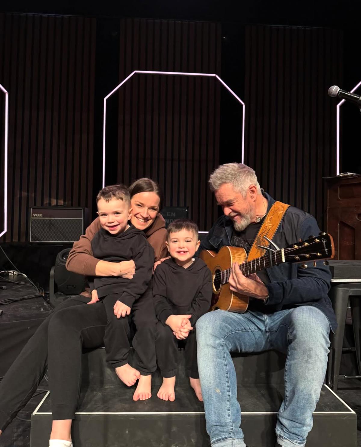 Sylvain Cossette avec sa famille