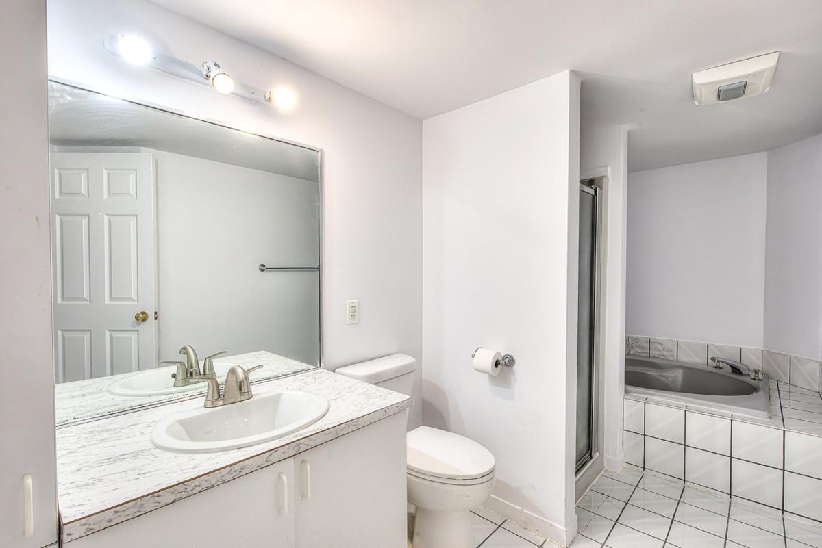 Salle de bain au sous-sol