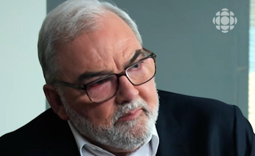 Gildor Roy dans son rôle de Jean Dumas dans Dumas