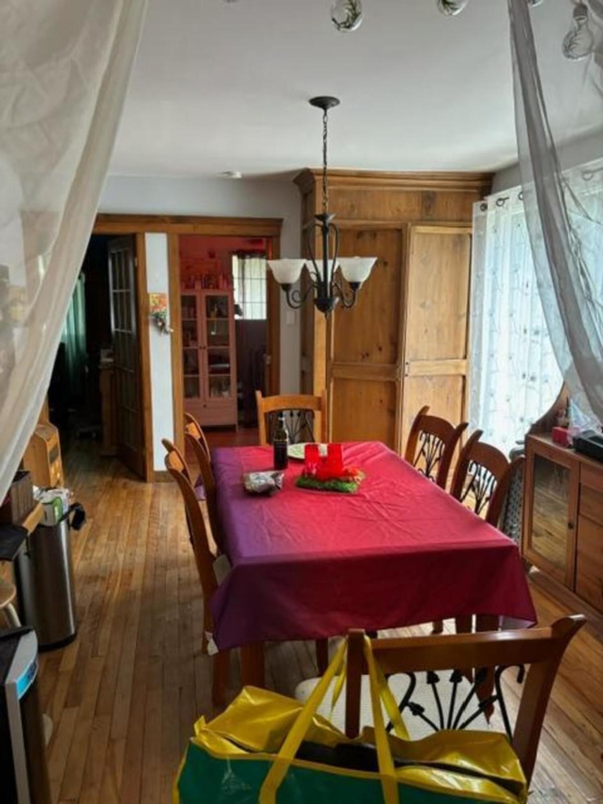 Intérieur lumineux de la maison
