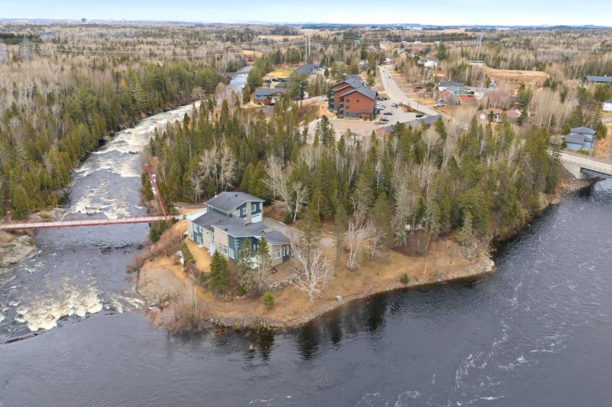 Vue extérieure et environnement naturel