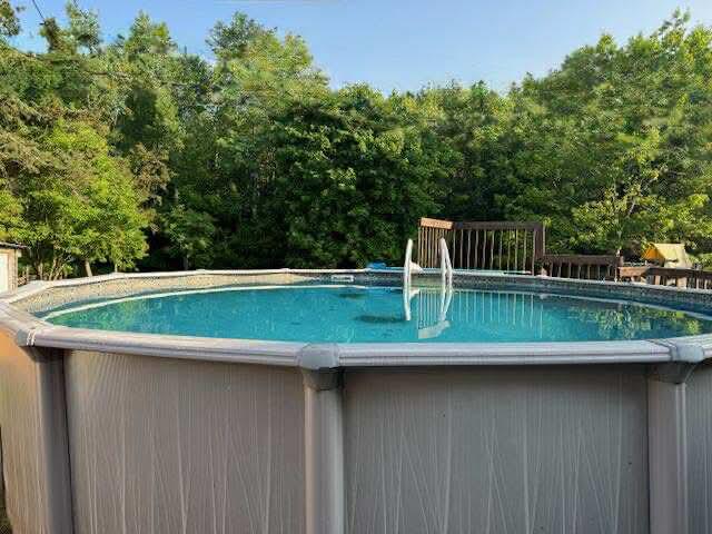 Piscine du 2475, rue des Tours à Charlesbourg