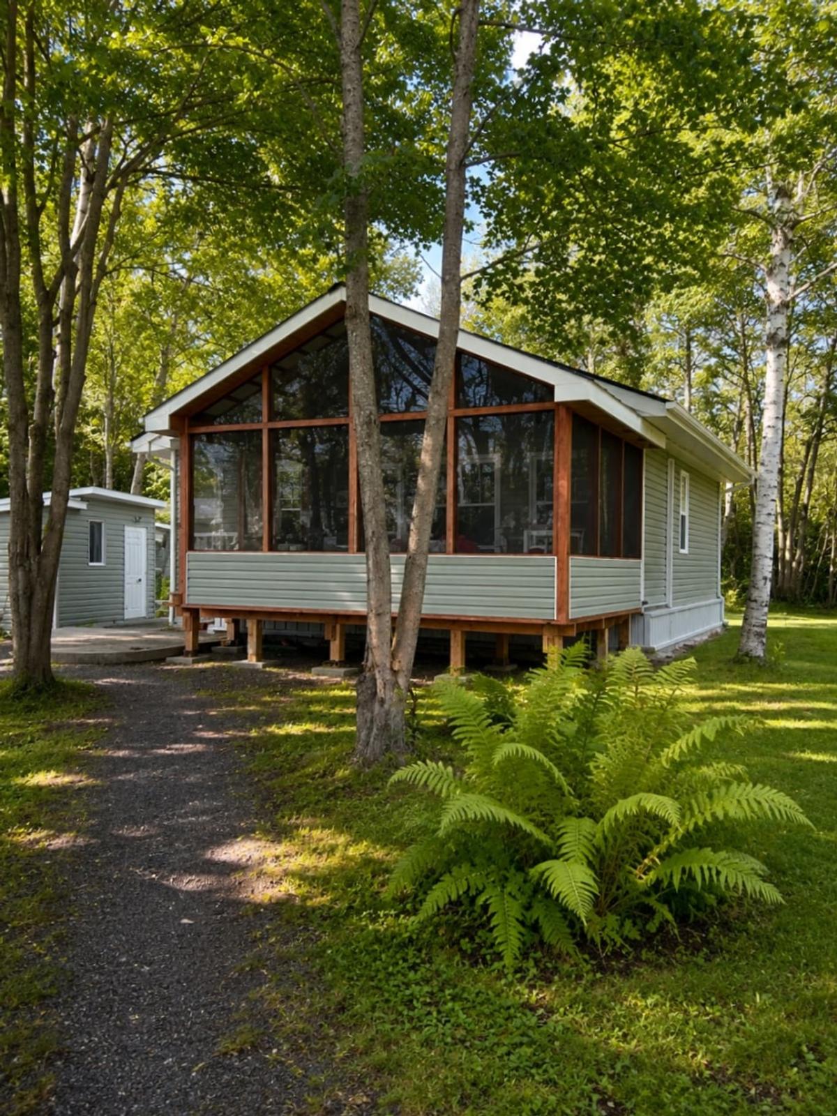 Façade du chalet vue depuis la rue