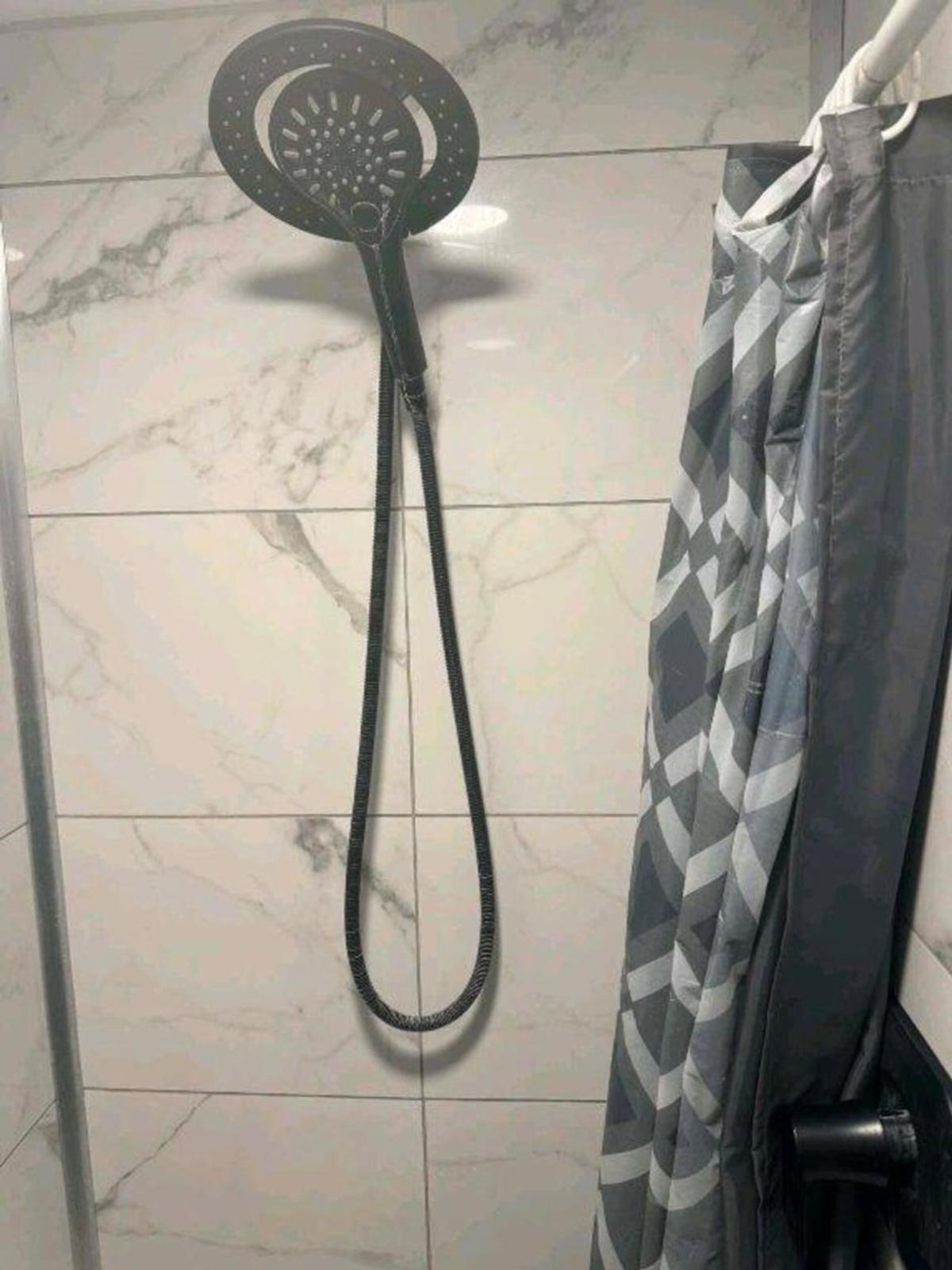 Pièce de vie avec foyer