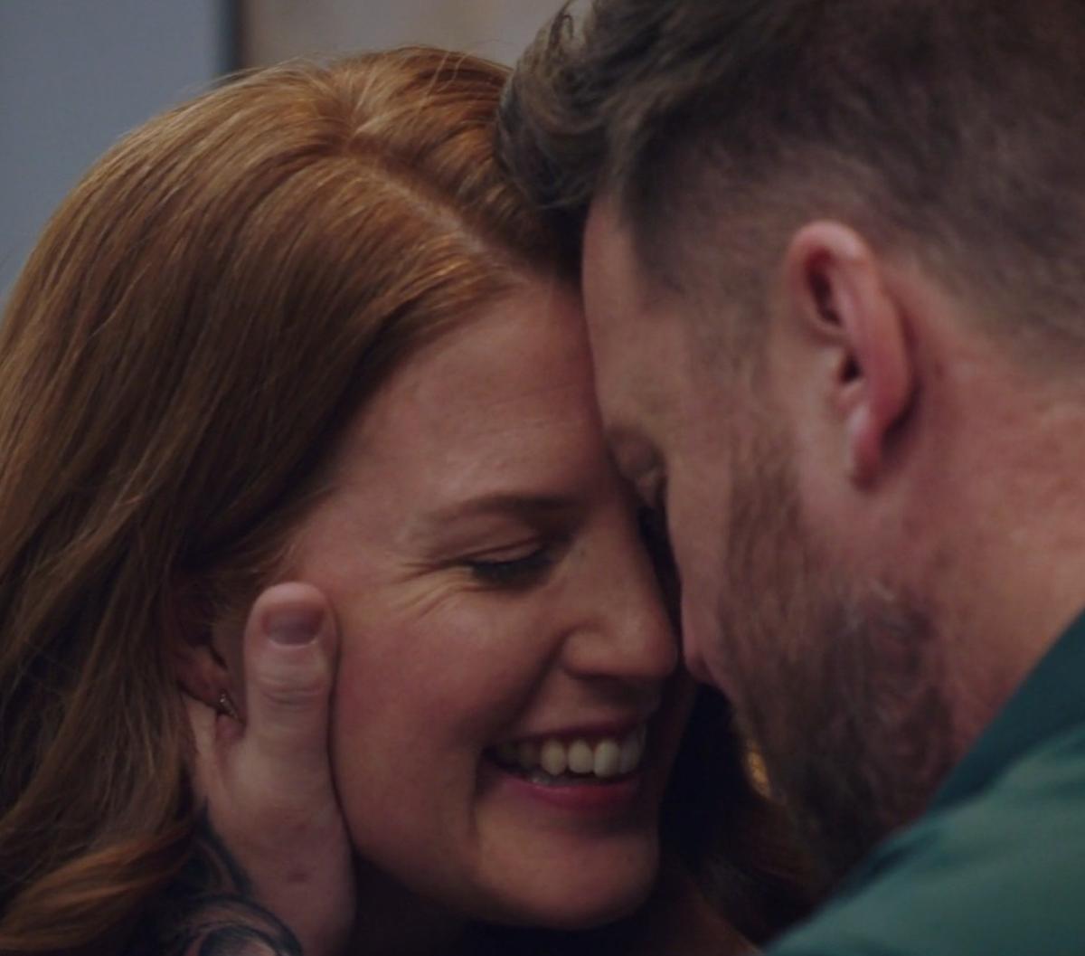 Julie Trépanier et Mathieu Baron dans Indéfendable