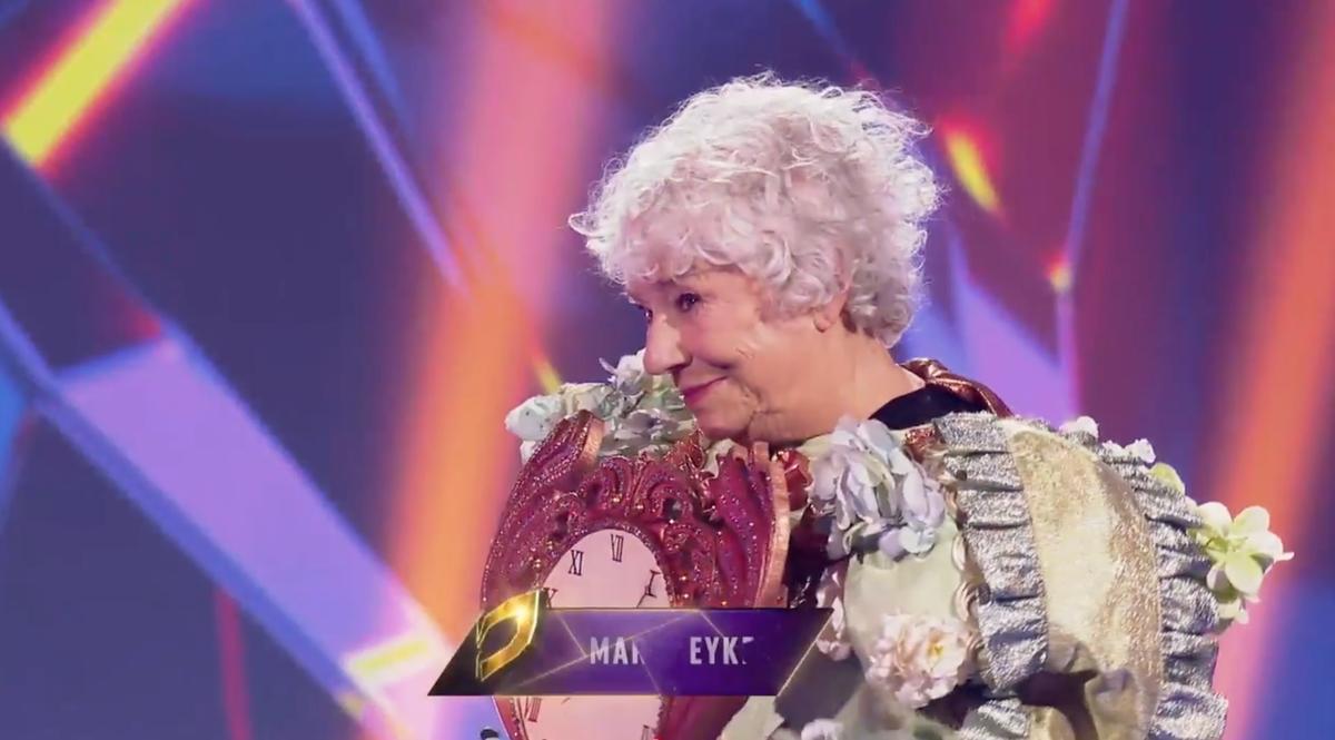 Marie Eykel à Chanteurs Masqués