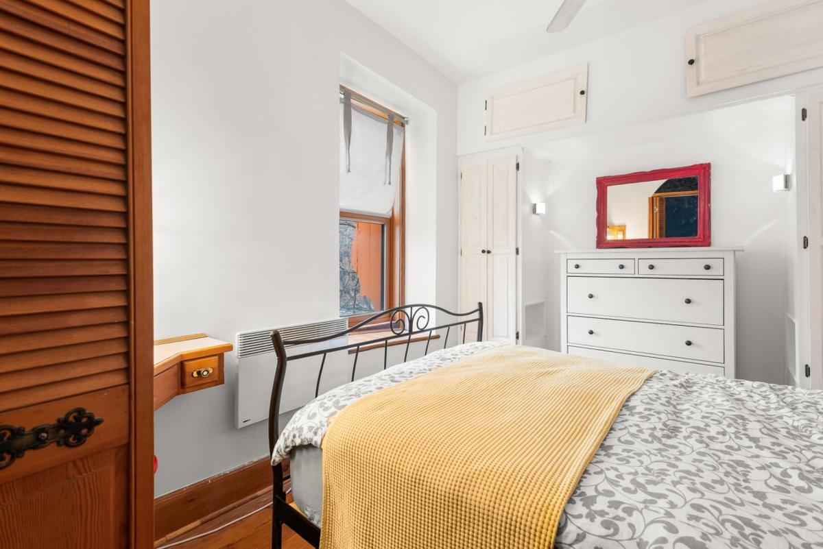 Autre angle de la chambre