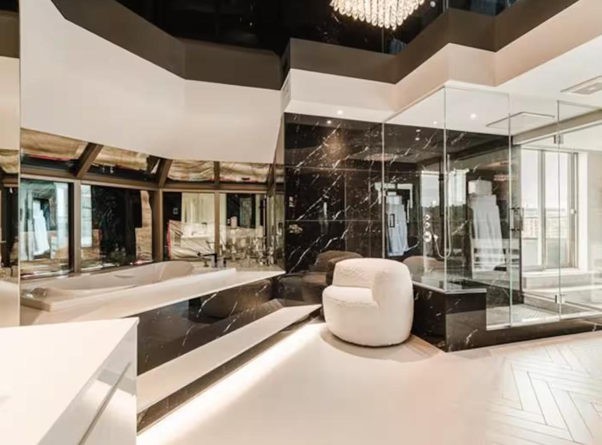 Penthouse Lise Watier