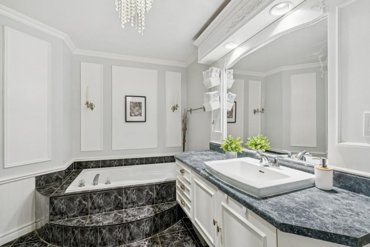 Détail de la salle de bain