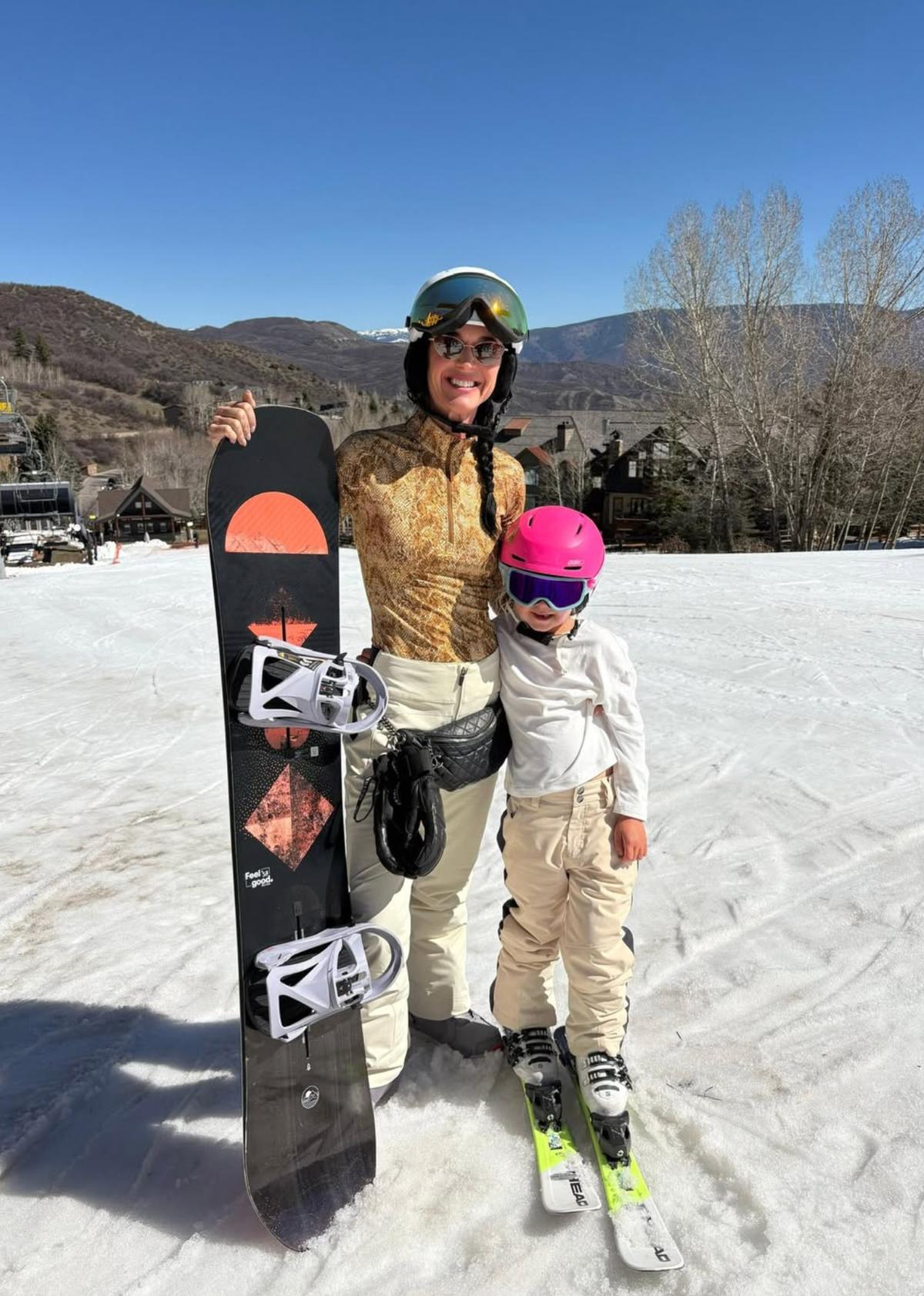 Katy Perry avec sa fille en ski