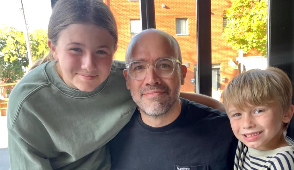 Stefano Faita avec ses enfants