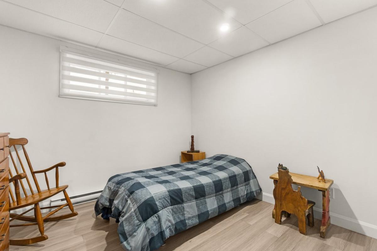 Chambre vue sous un autre angle