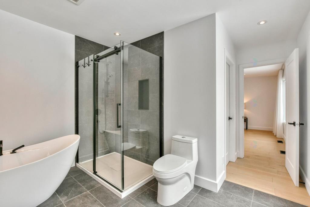 HAUS valet