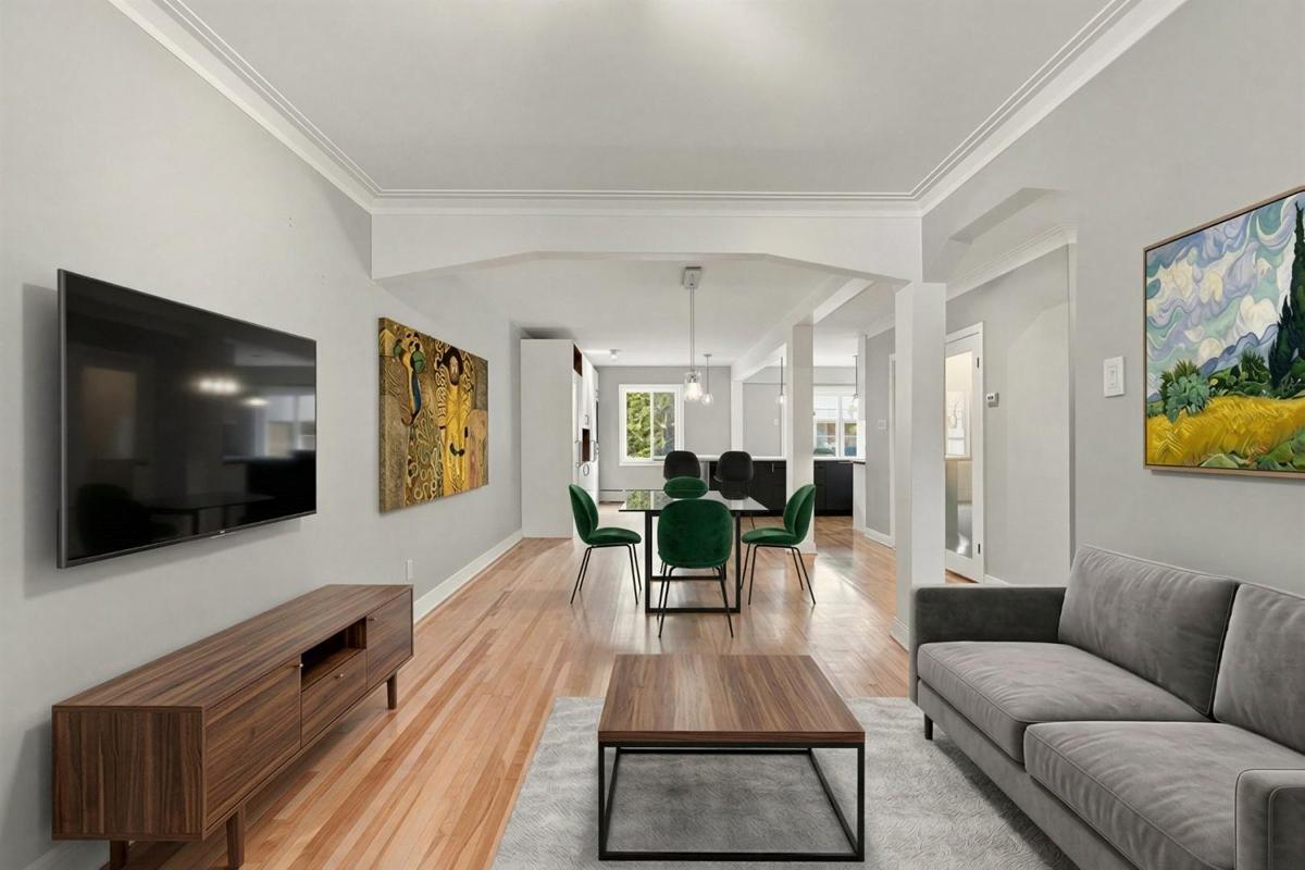 Ingrid Falaise met en vente son superbe duplex rénové au cœur du Nouveau-Rosemont