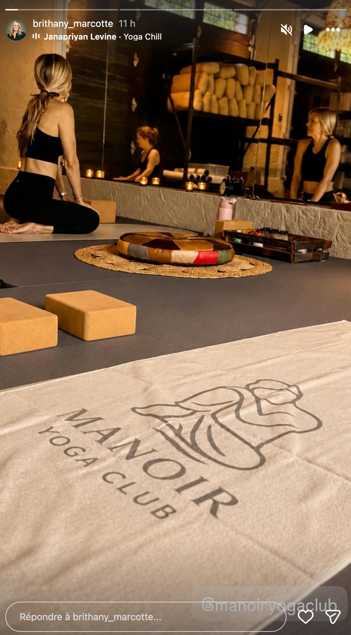 Brithany Marcotte au Manoir Yoga Club