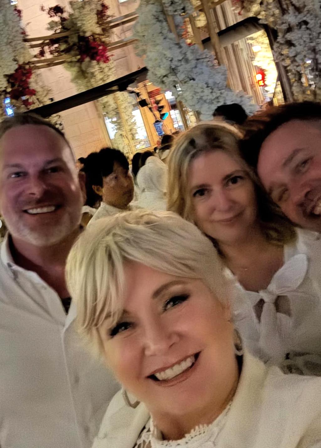 Nathalie Simard avec des amis