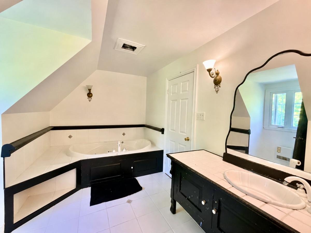 Salle de bain de l'étage